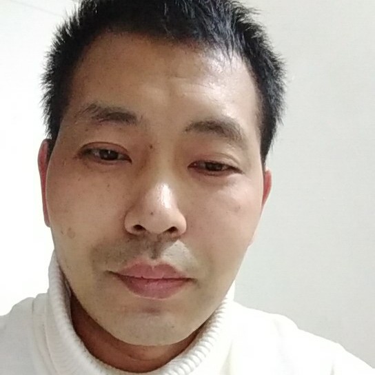 深情专一的男人的照片