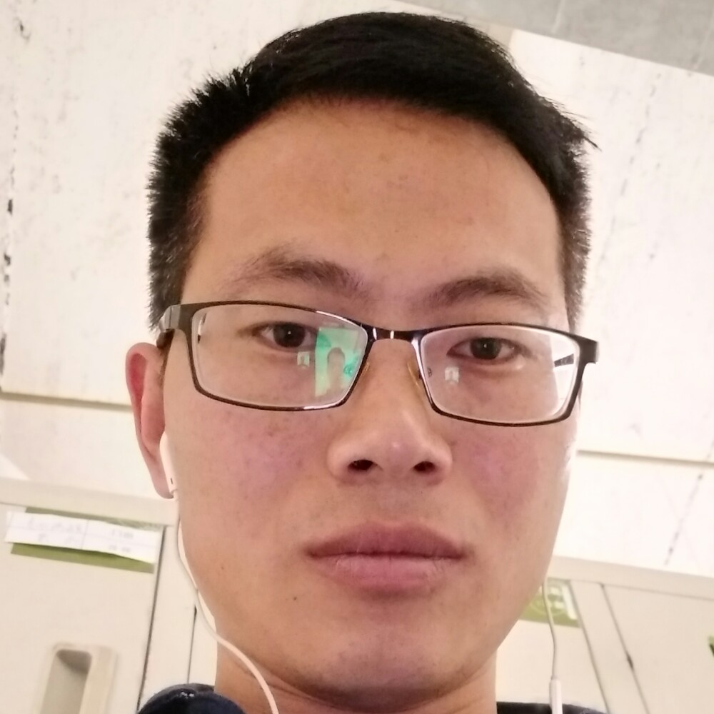 外套迎暧昧的照片