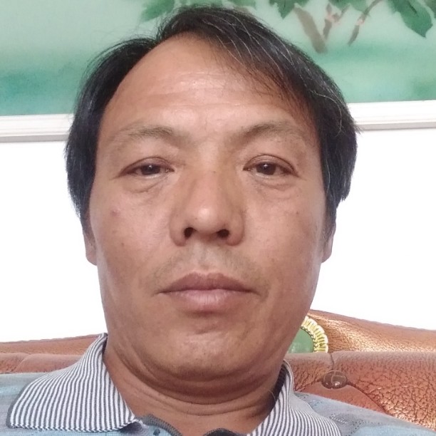 寂冷楼房的照片