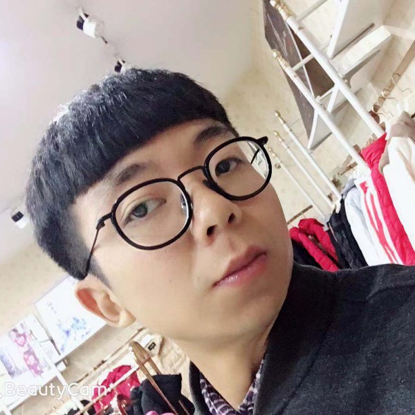 乐凡弟兄的照片