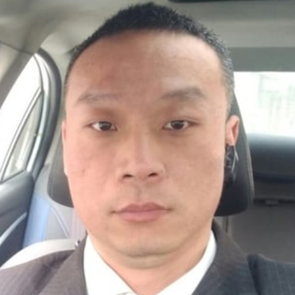 翅膀淡然的照片