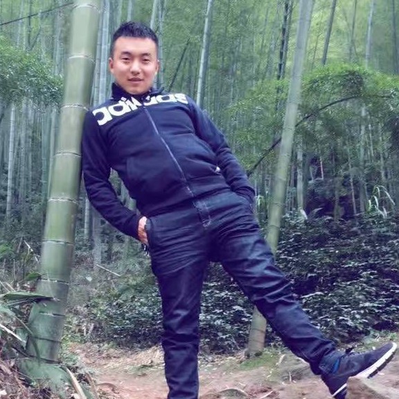 安俞命的照片
