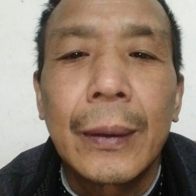 谨慎菠萝的照片