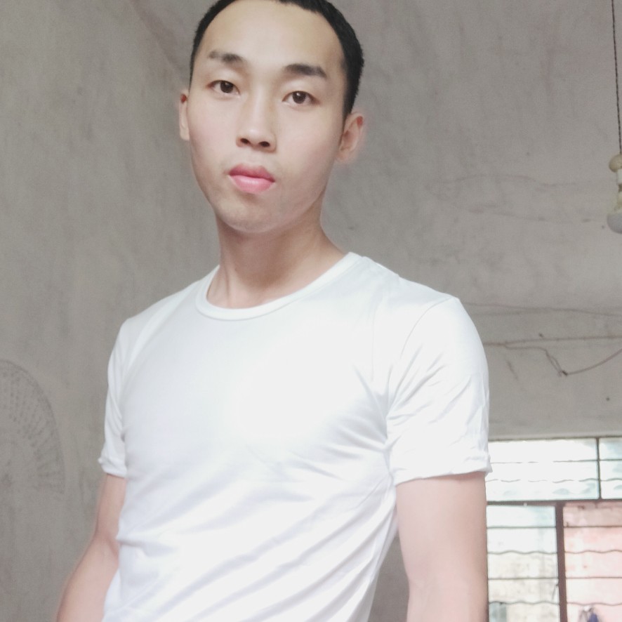 银色黎明的照片