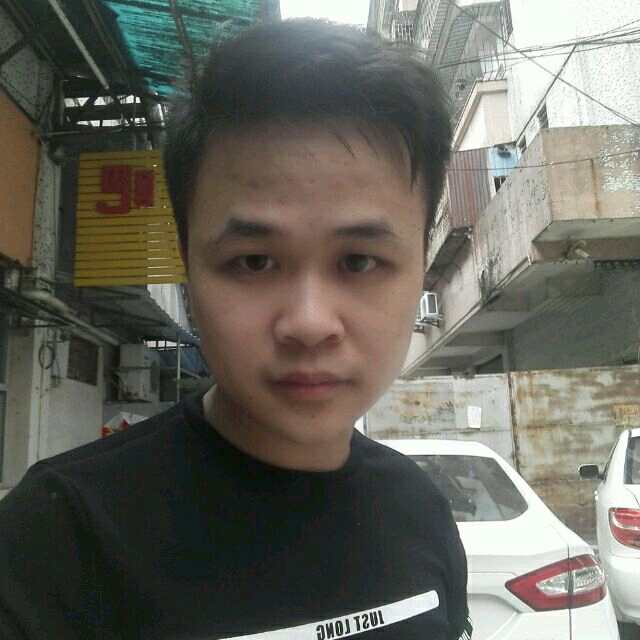 搞怪有黑猫的照片