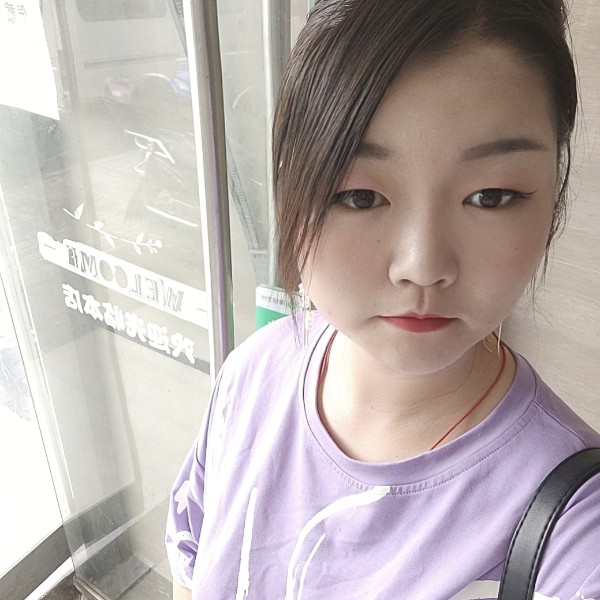 安雅丶琳的照片