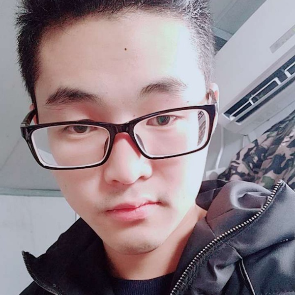 伦伦大主宰的照片
