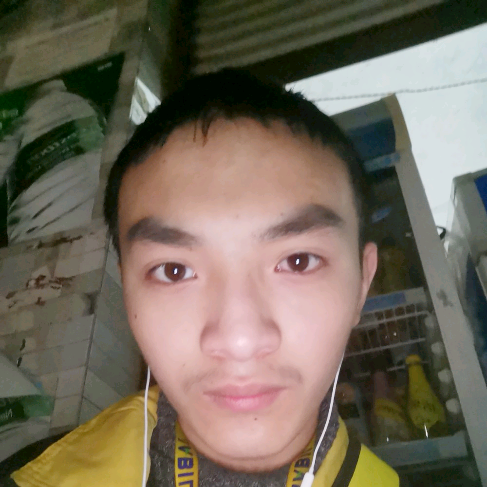 亲爱的用香水的照片