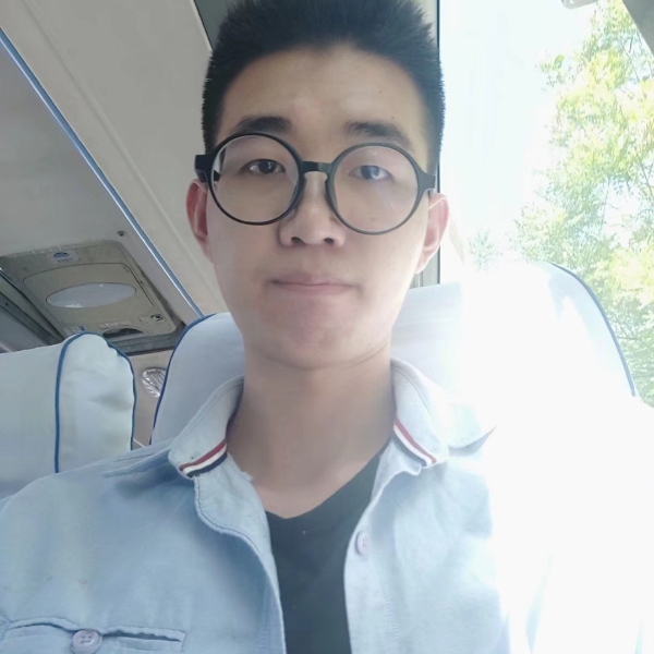 雅意安的照片