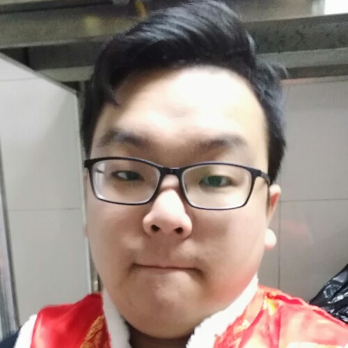 笑笑就好的照片