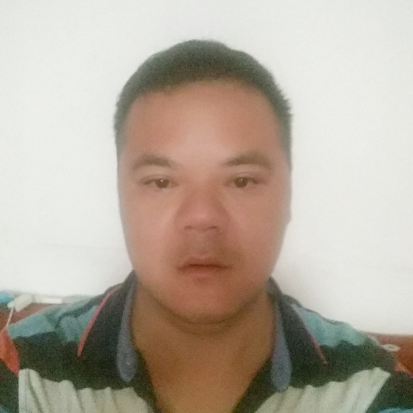 爱情故事哦巨魔的照片