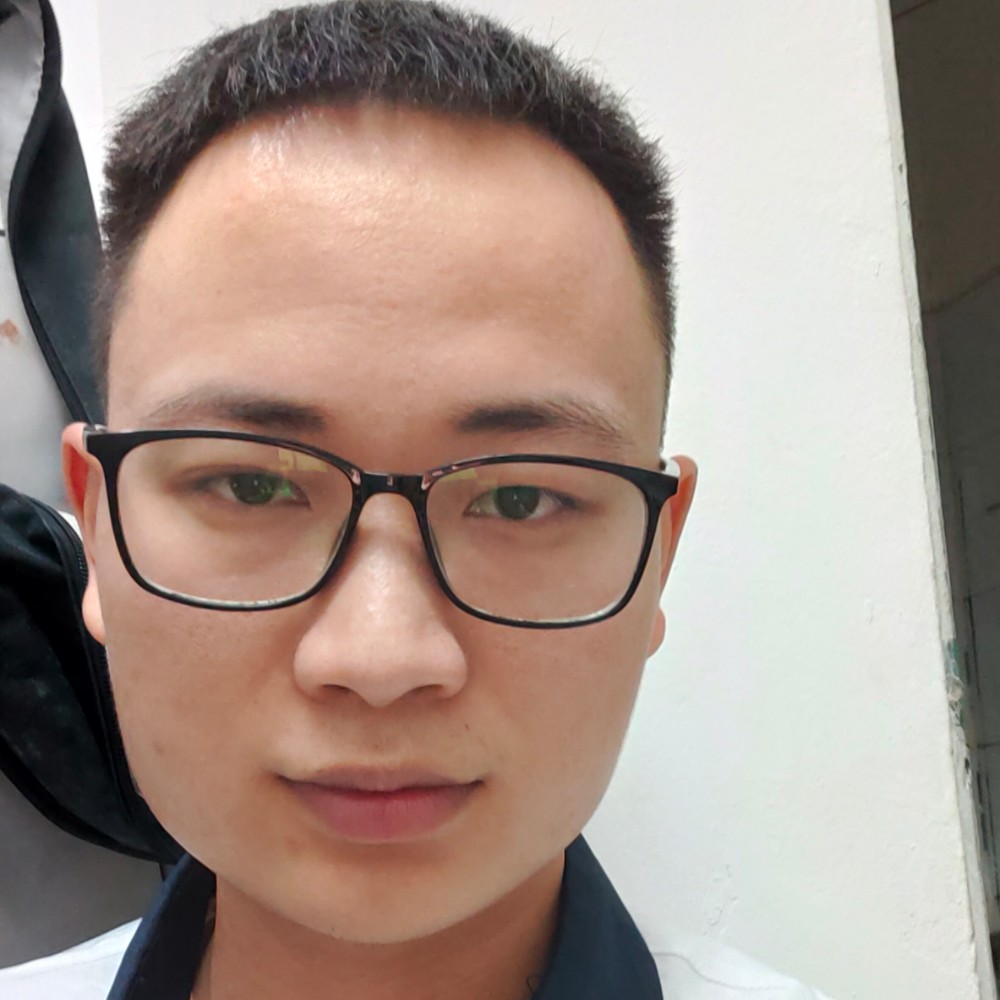 石头向激昂的照片