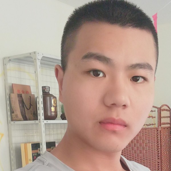 一个人自行车的照片