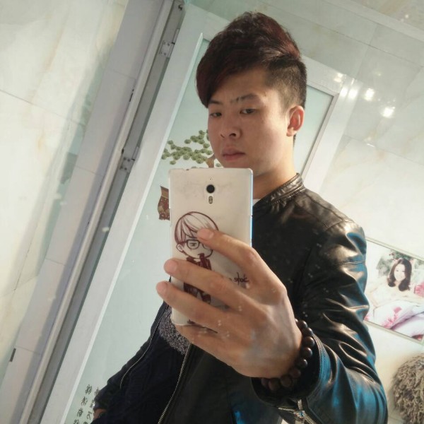 沐樱激动的照片
