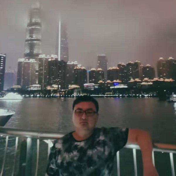 碧影魔幻的照片