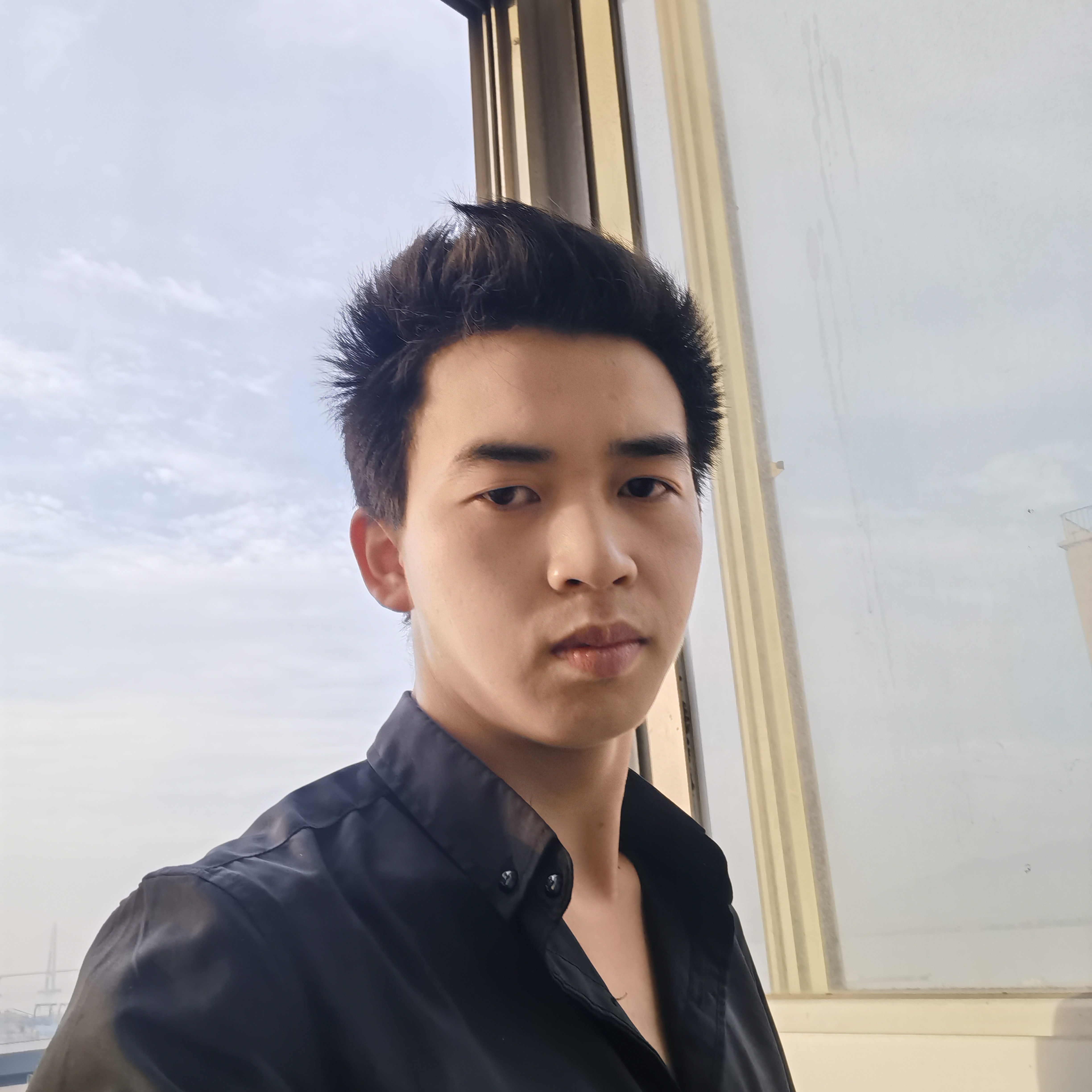 魁梧情殇L的照片