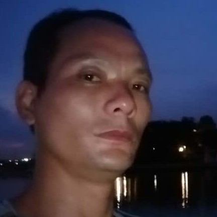 无可取代的闻凶狠的照片