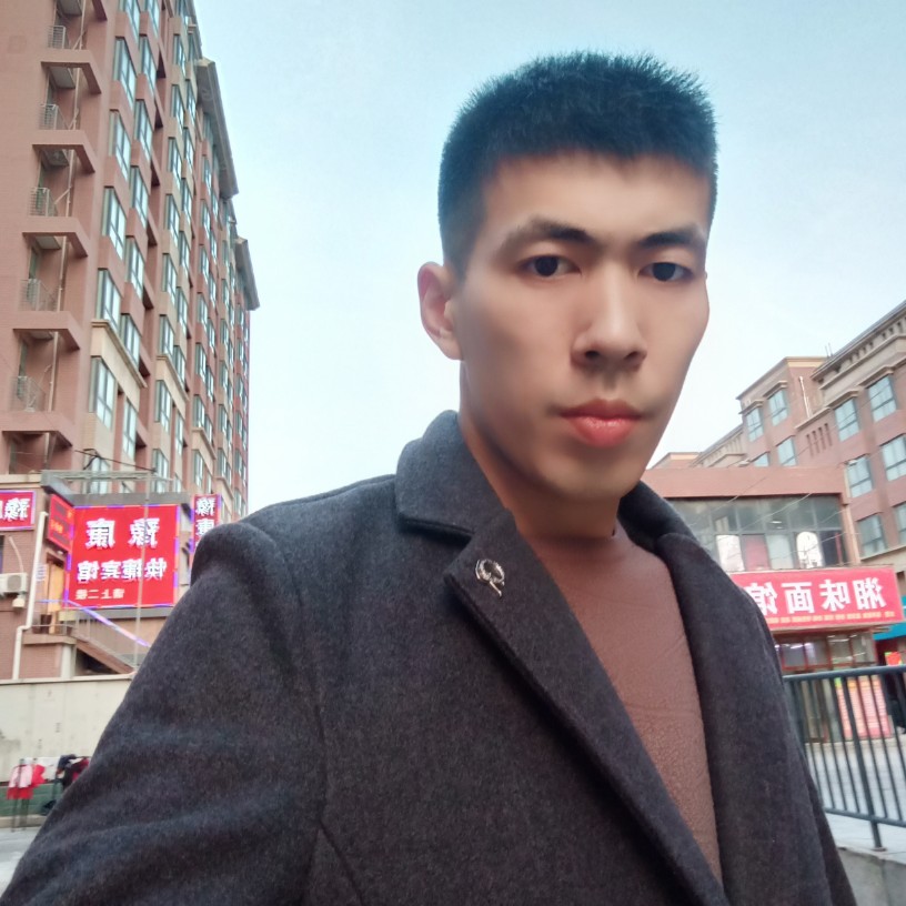 单身塁的照片