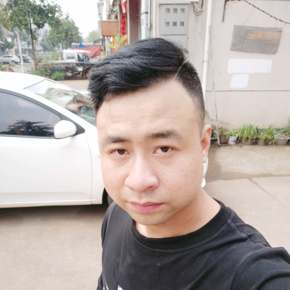 激昂的水池的照片