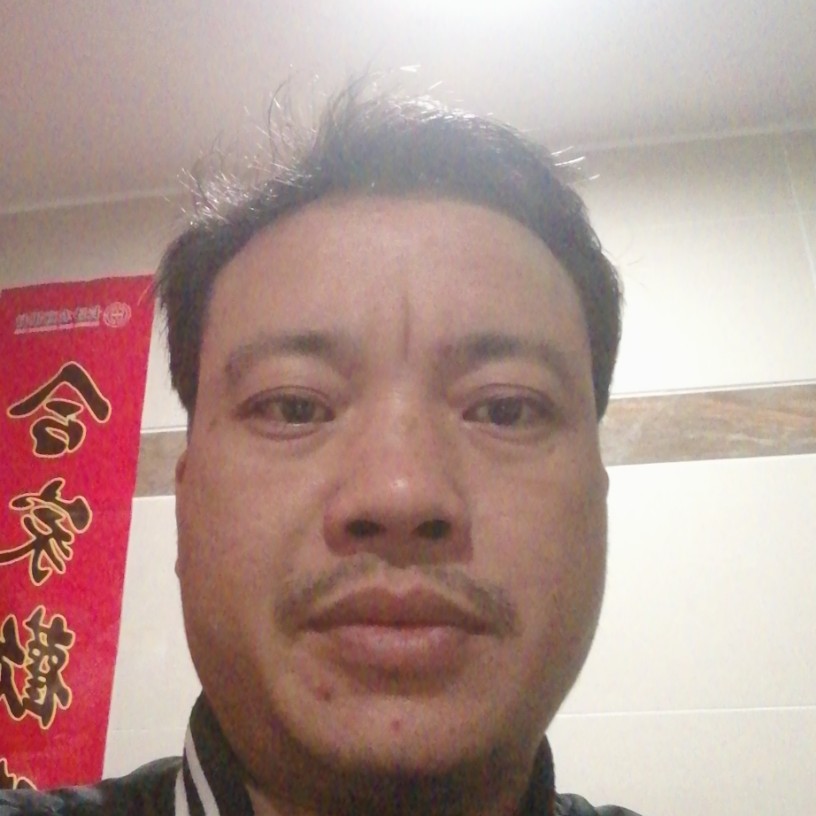 天和志仁的照片