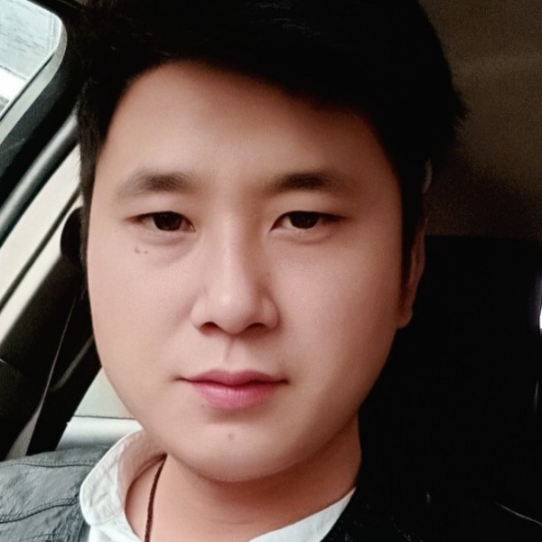 板栗虚拟的照片