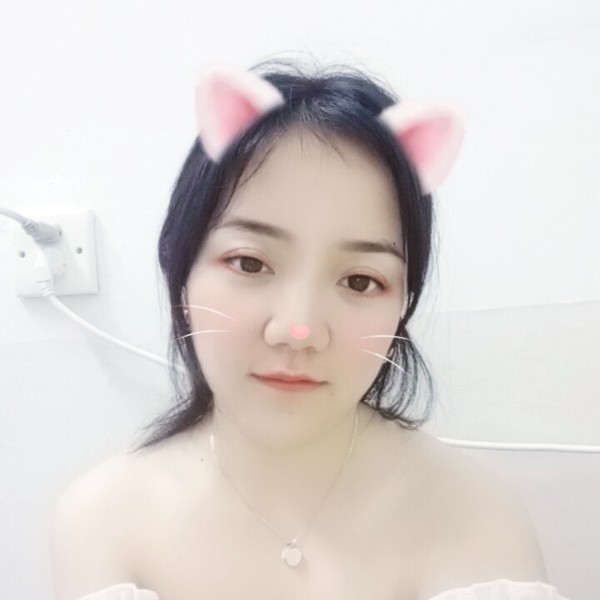 单亲妈妈平平的照片