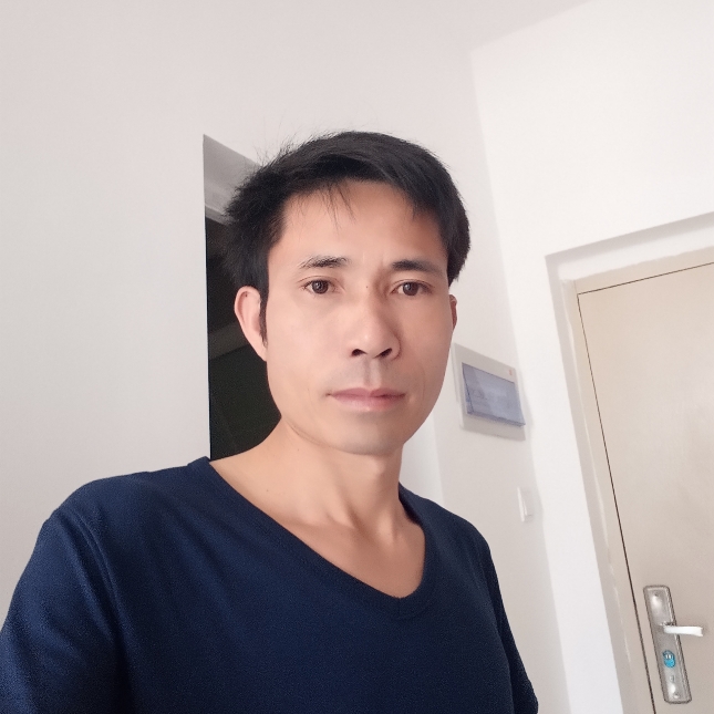敢爱敢恨的我的照片