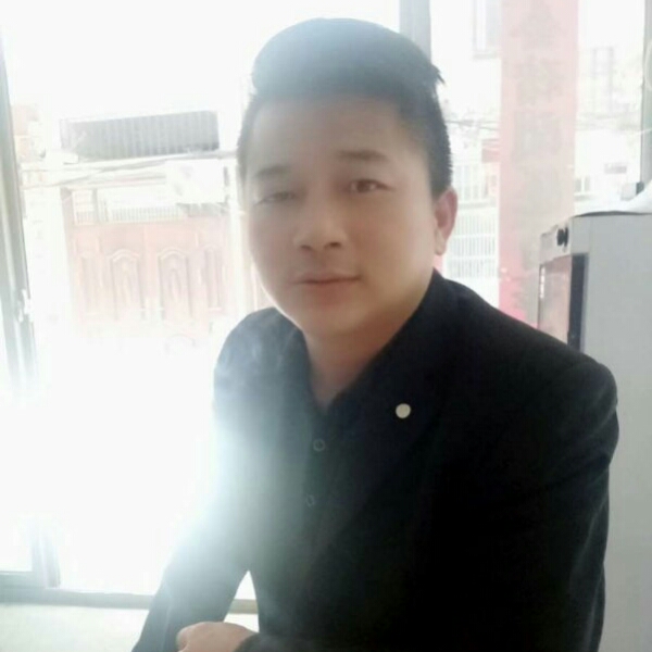 生动与仙人掌的照片