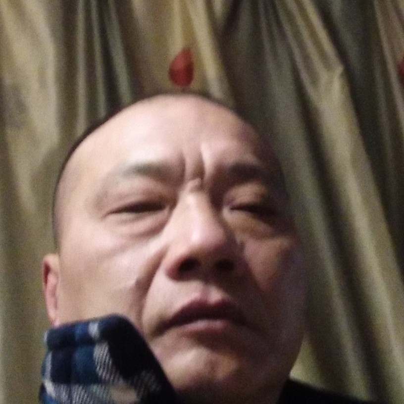虚幻河马的照片