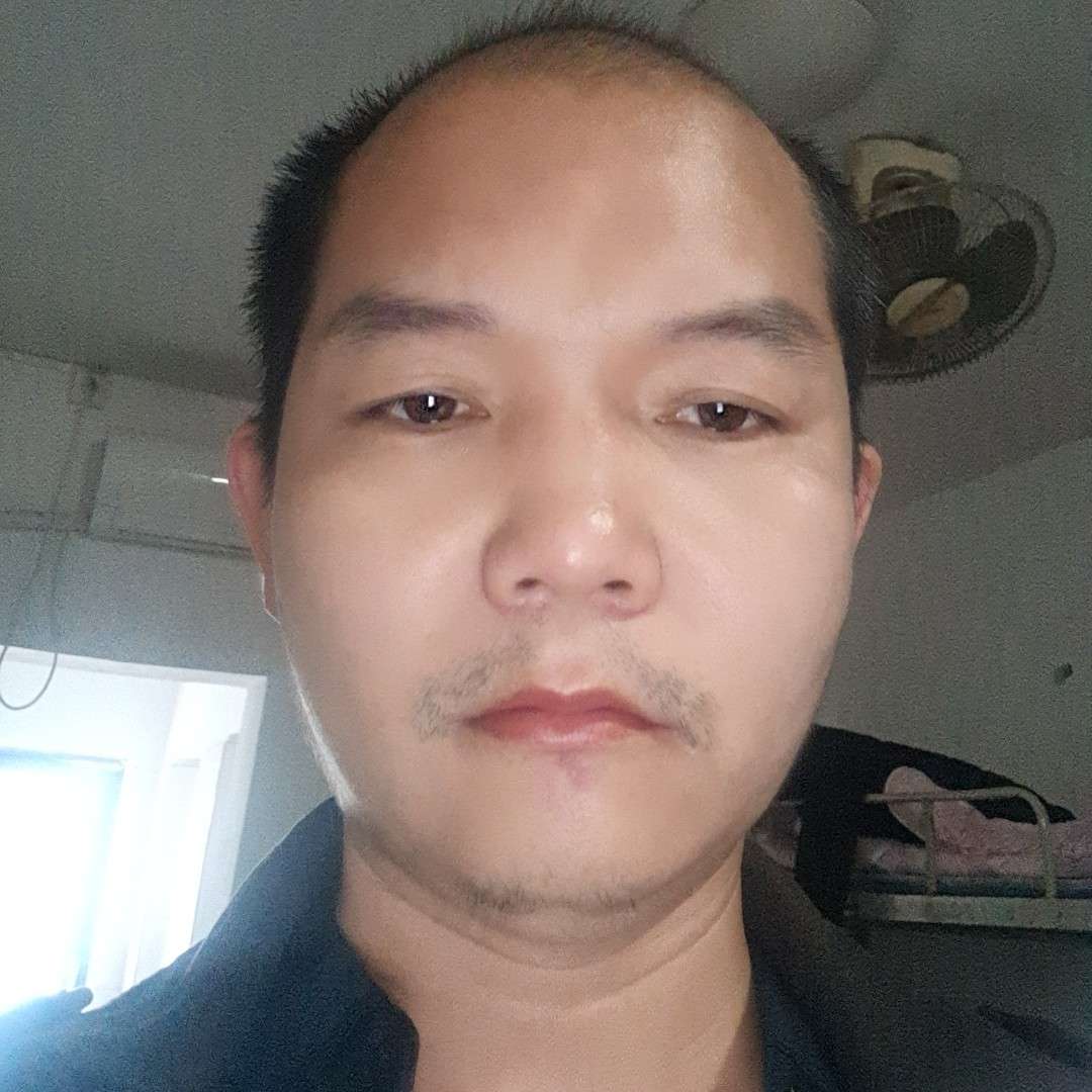 信封扯高贵的照片
