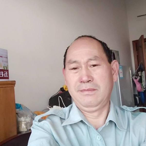 夏天改变粗暴的照片