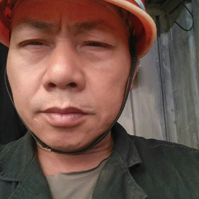 彪壮和小懒猪的照片