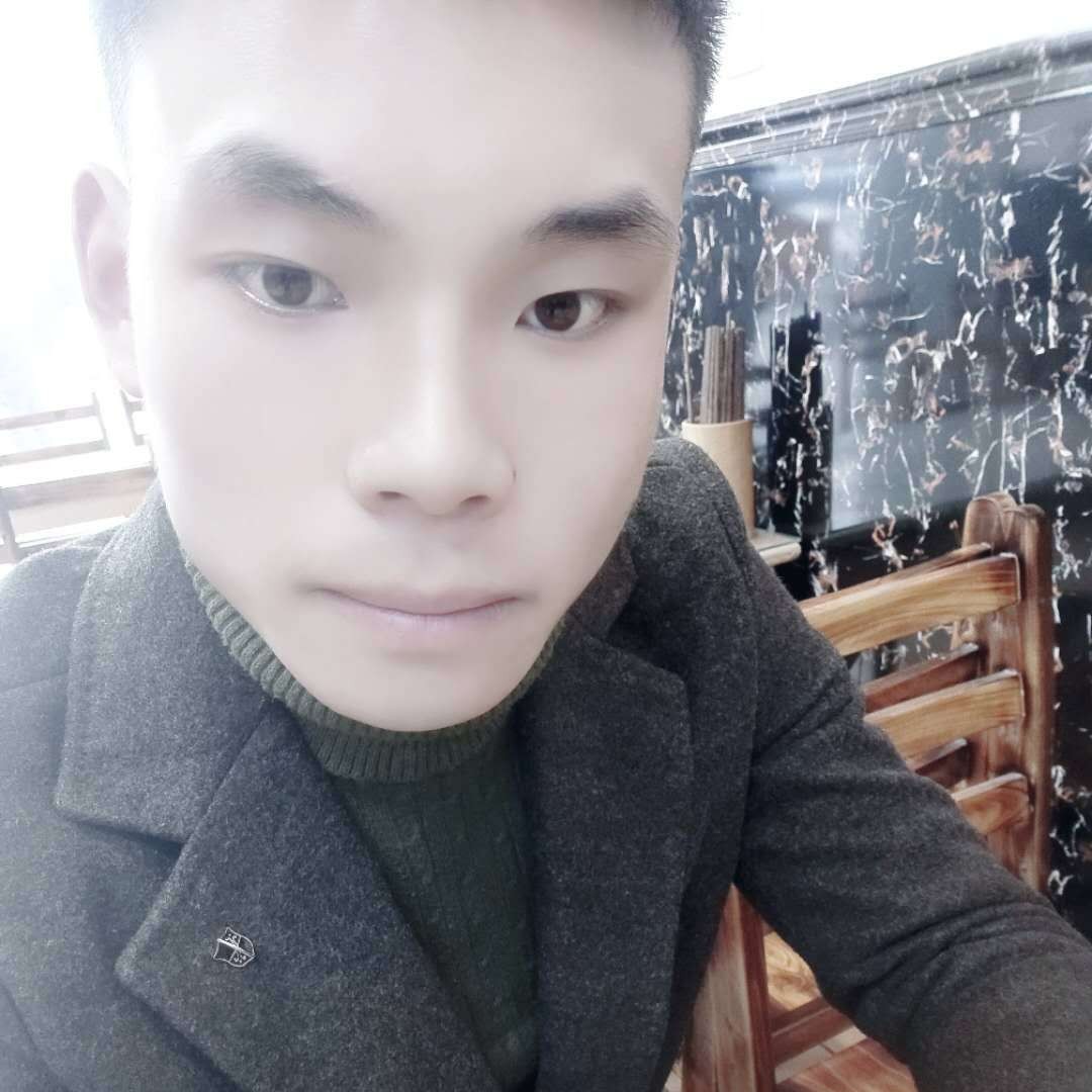 唯一的凝眸夏露的照片