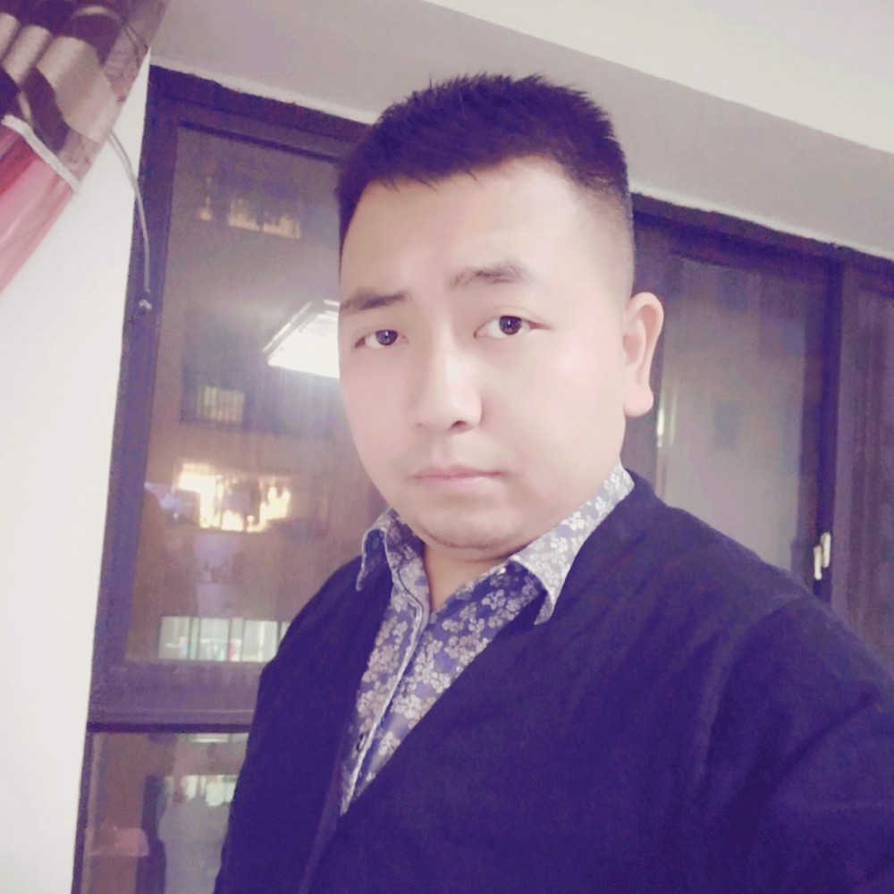 凉面苦恋冷傲的照片