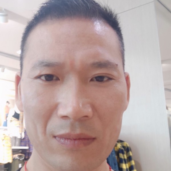 零碎深拥冰棍的照片