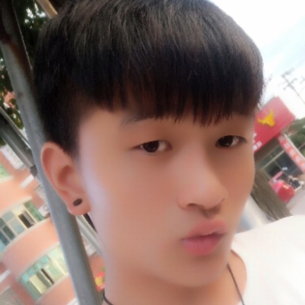哥哥的忧伤的照片
