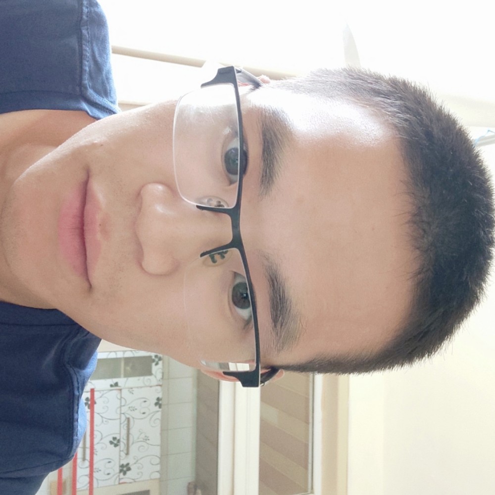 温柔挽手冬耀的照片