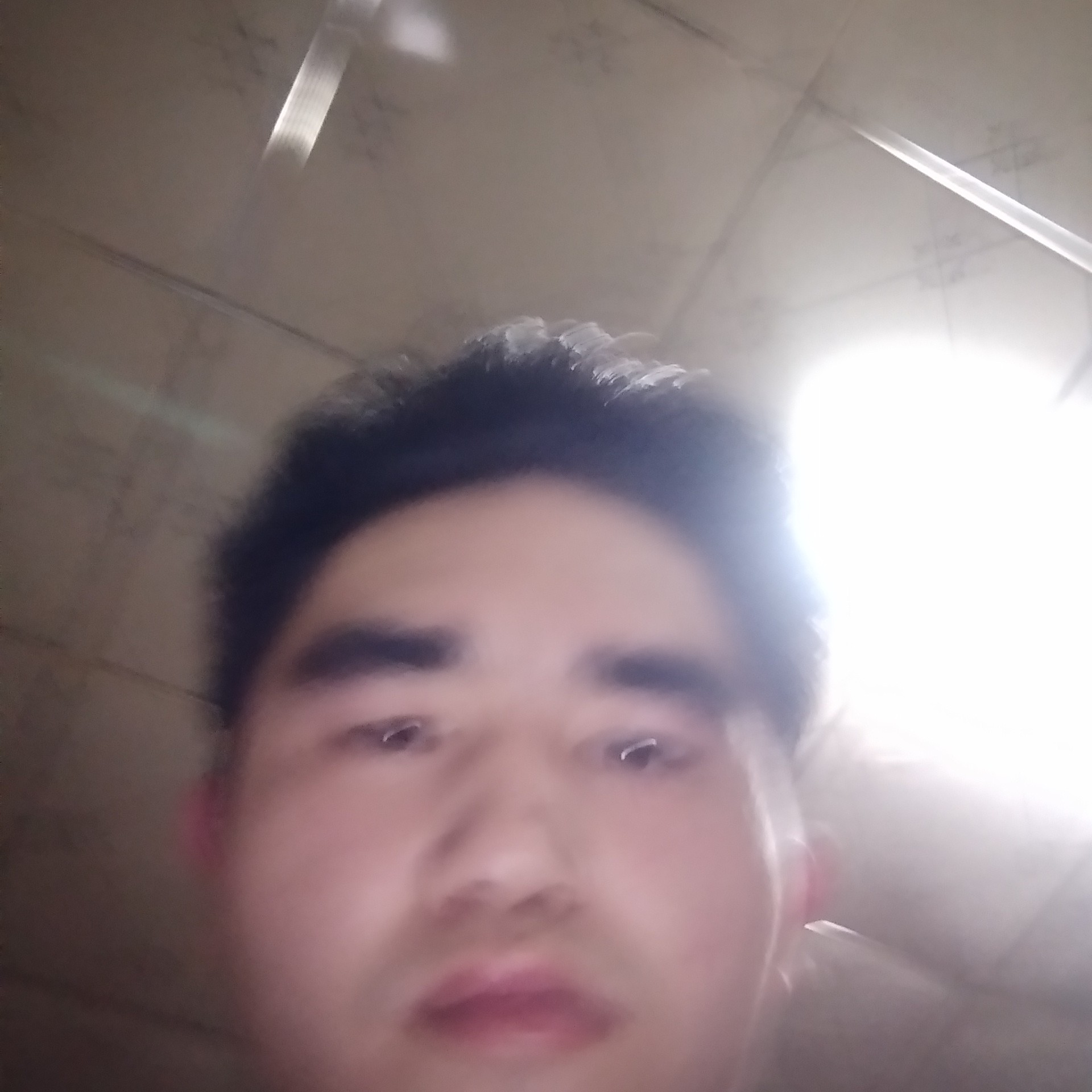 钟嘉和的照片