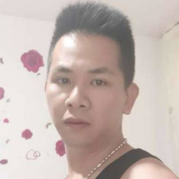 孤单的心谁来守护的照片
