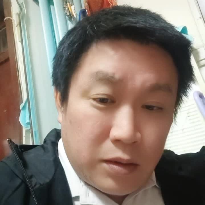 忘川河畔徘徊的照片