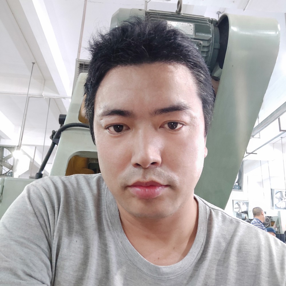 阿鹏2864的照片