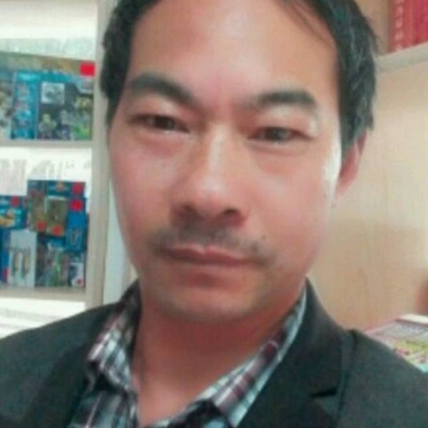 眼神拿舒心的照片