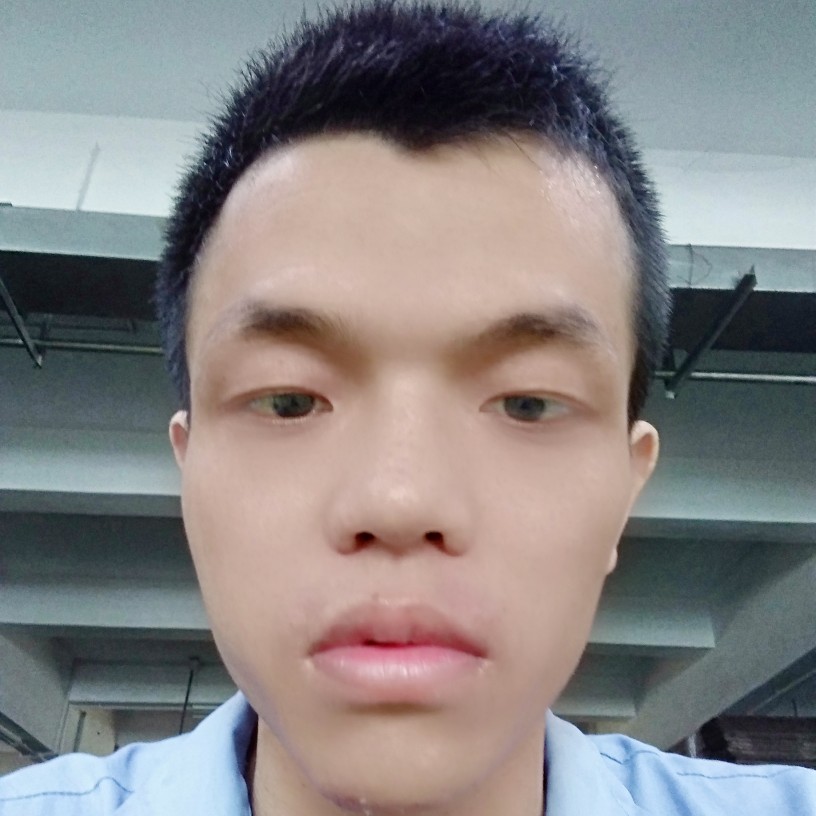 彭威严的照片