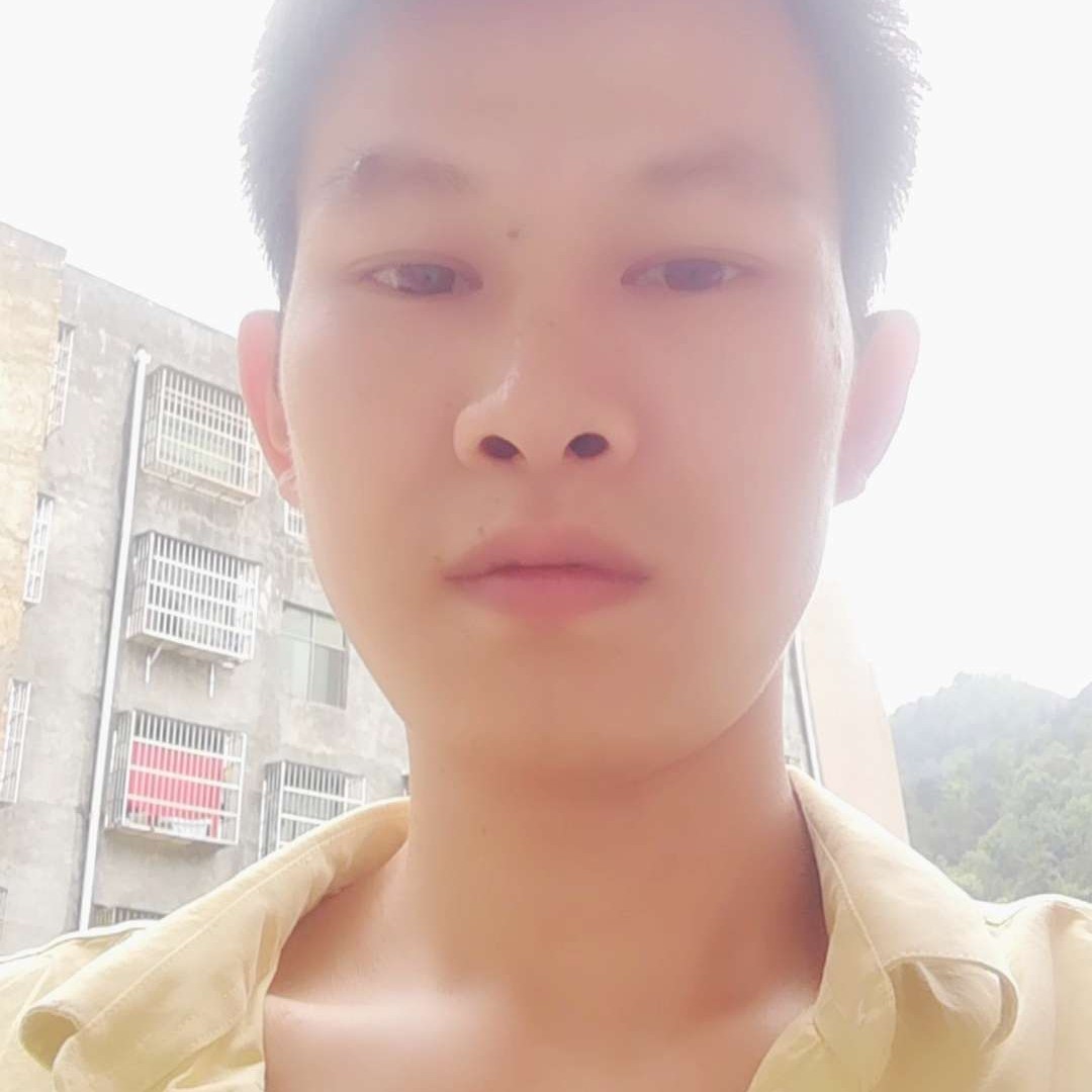 朱wF的照片