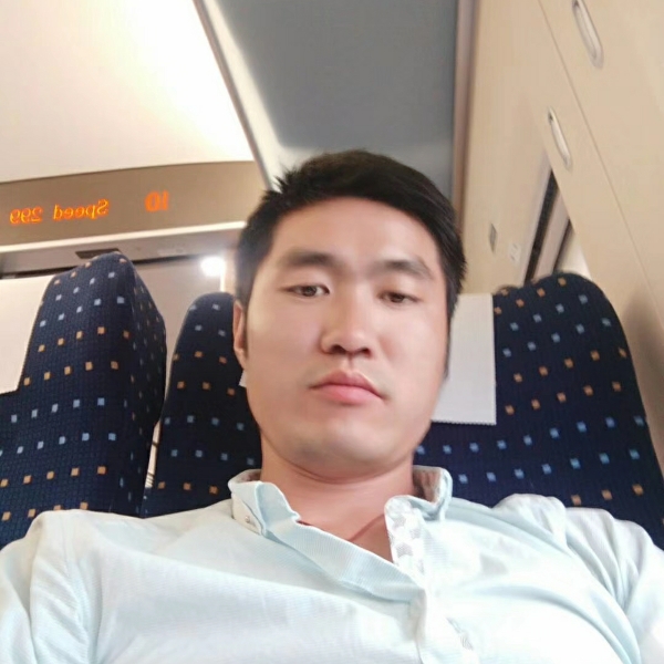 谭庆波的照片