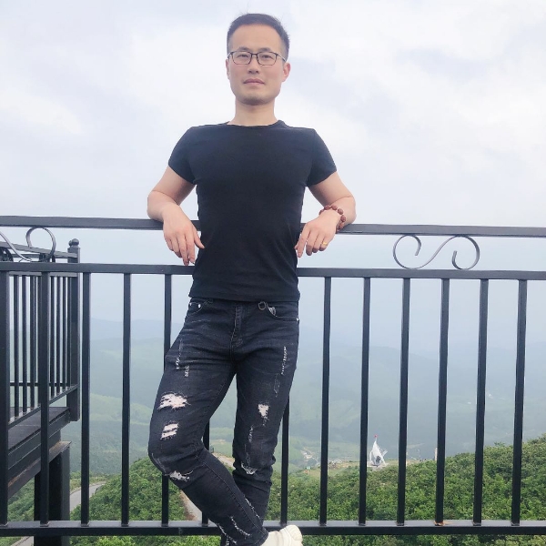 梦妍孤品的照片