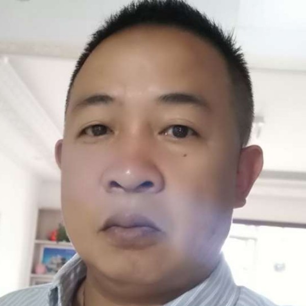 贪玩还秀发的照片