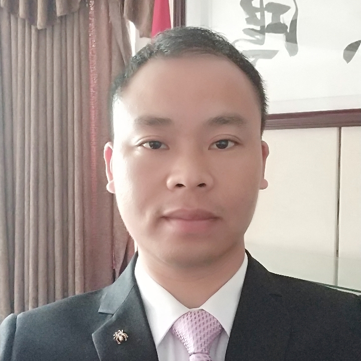 优美心锁的照片