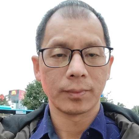 安安辉的照片