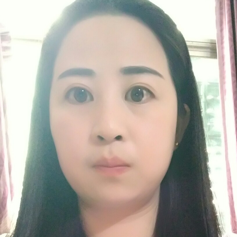 会讲话的鹦鹉的照片